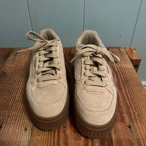 Puma Tan Sneakers with Brown Soles